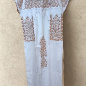 Vestido mexicano largo bordado